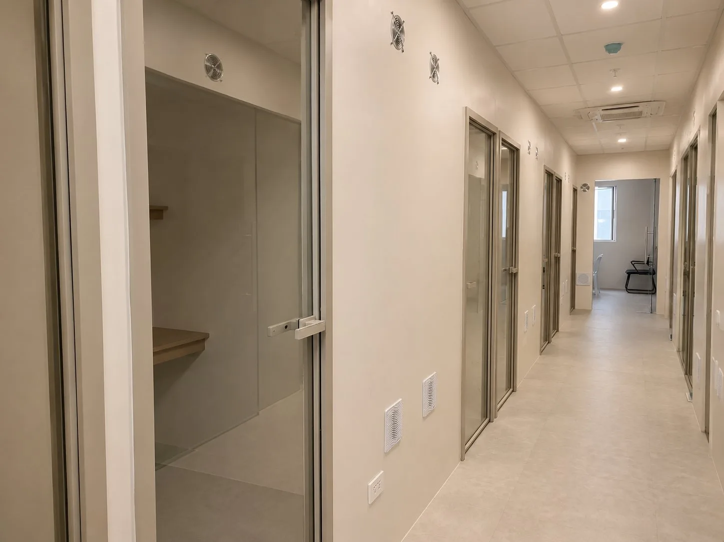 TSA one-to-one classroom corridor